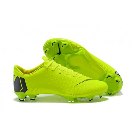 Buty piłkarskie - Meskie - Nike Mercurial Vapor XII FG